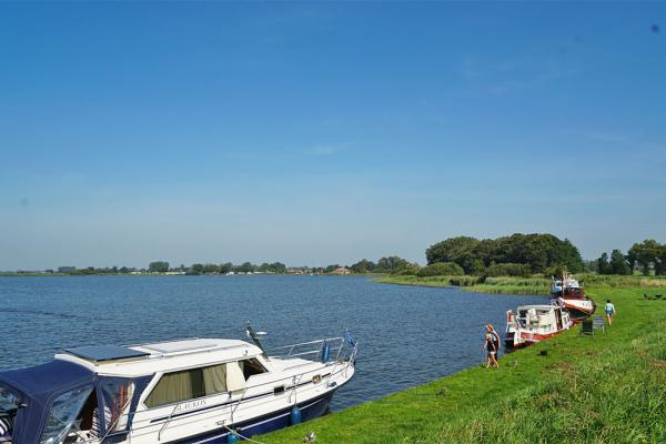 Bootverhuur Friesland Riveryachts 12